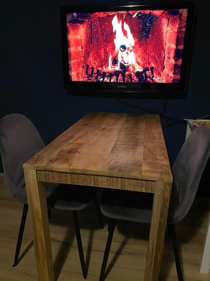 Appartamento Bzb Jantina Heerenveen Esterno foto